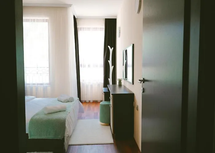 - Two Bedroom On The アパート