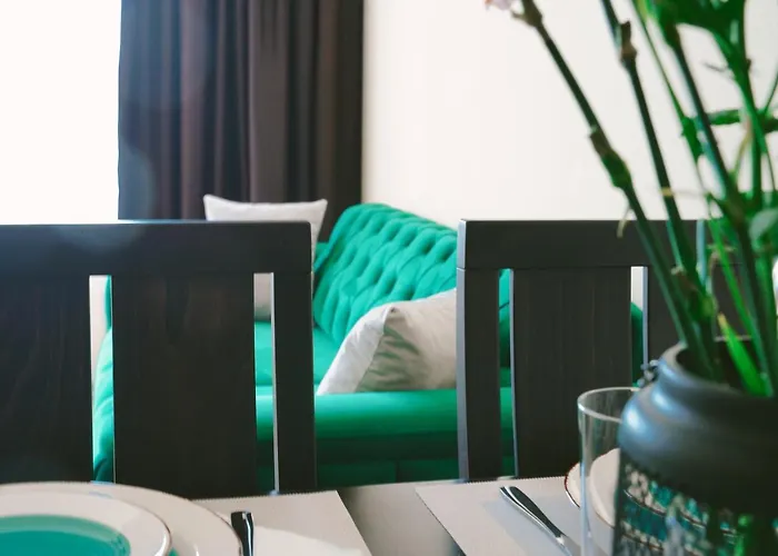 Apartment - Two Bedroom On The