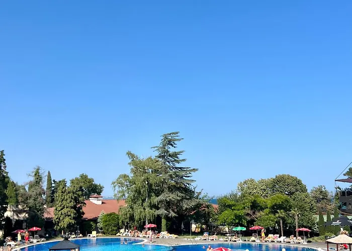 Apartment - Two Bedroom On The