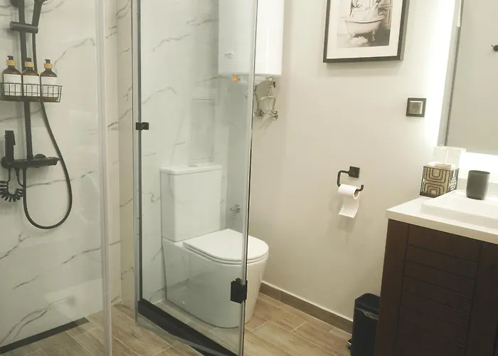 Apartment - Two Bedroom On The *